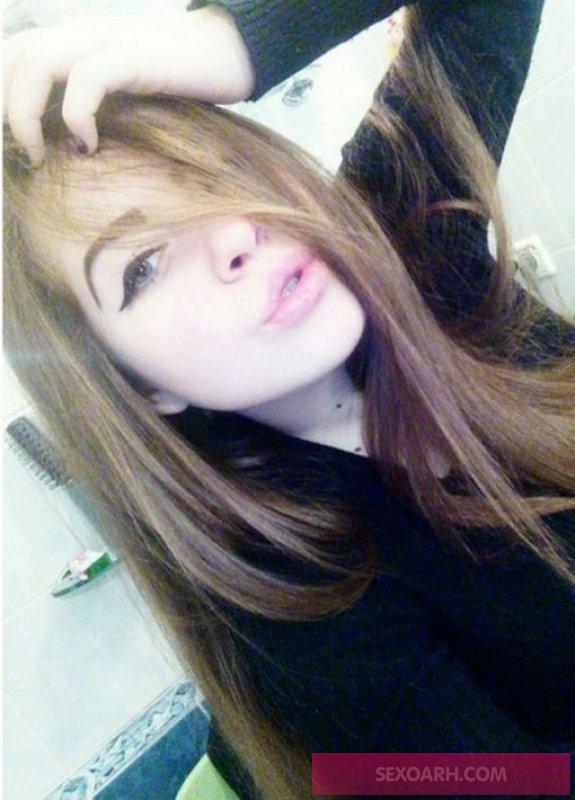 Проститутка Юля (23 лет, Архангельск)